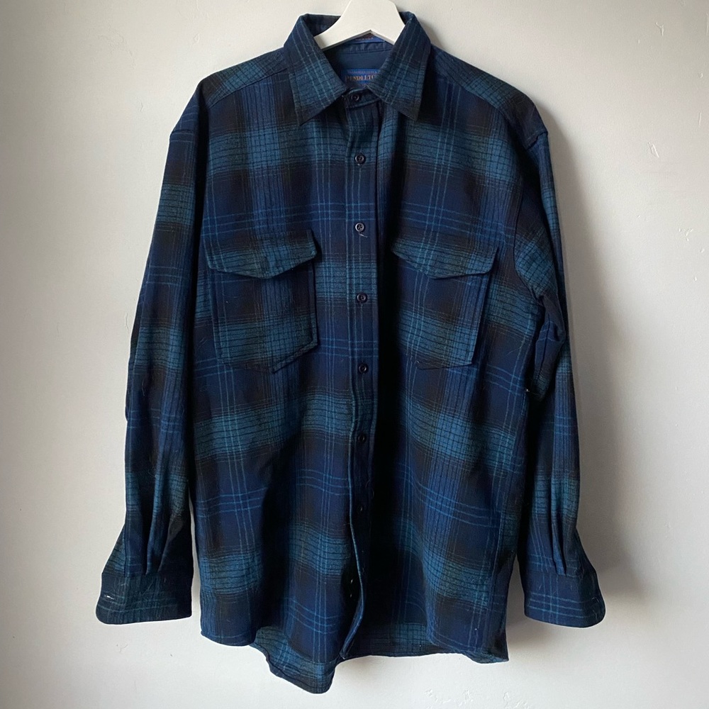 Pendleton Blue Flannel Size Medium - image 1